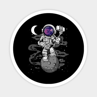 Astronaut Selfie Evergrow Crypto EGC Coin To The Moon Crypto Token Cryptocurrency Wallet Birthday Gift For Men Women Kids Magnet